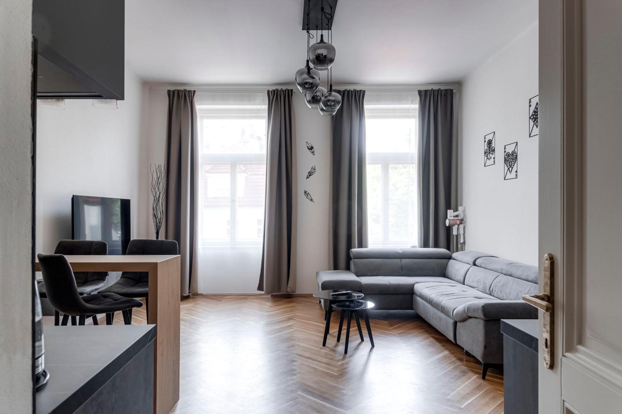 New Town Oases Apartament *