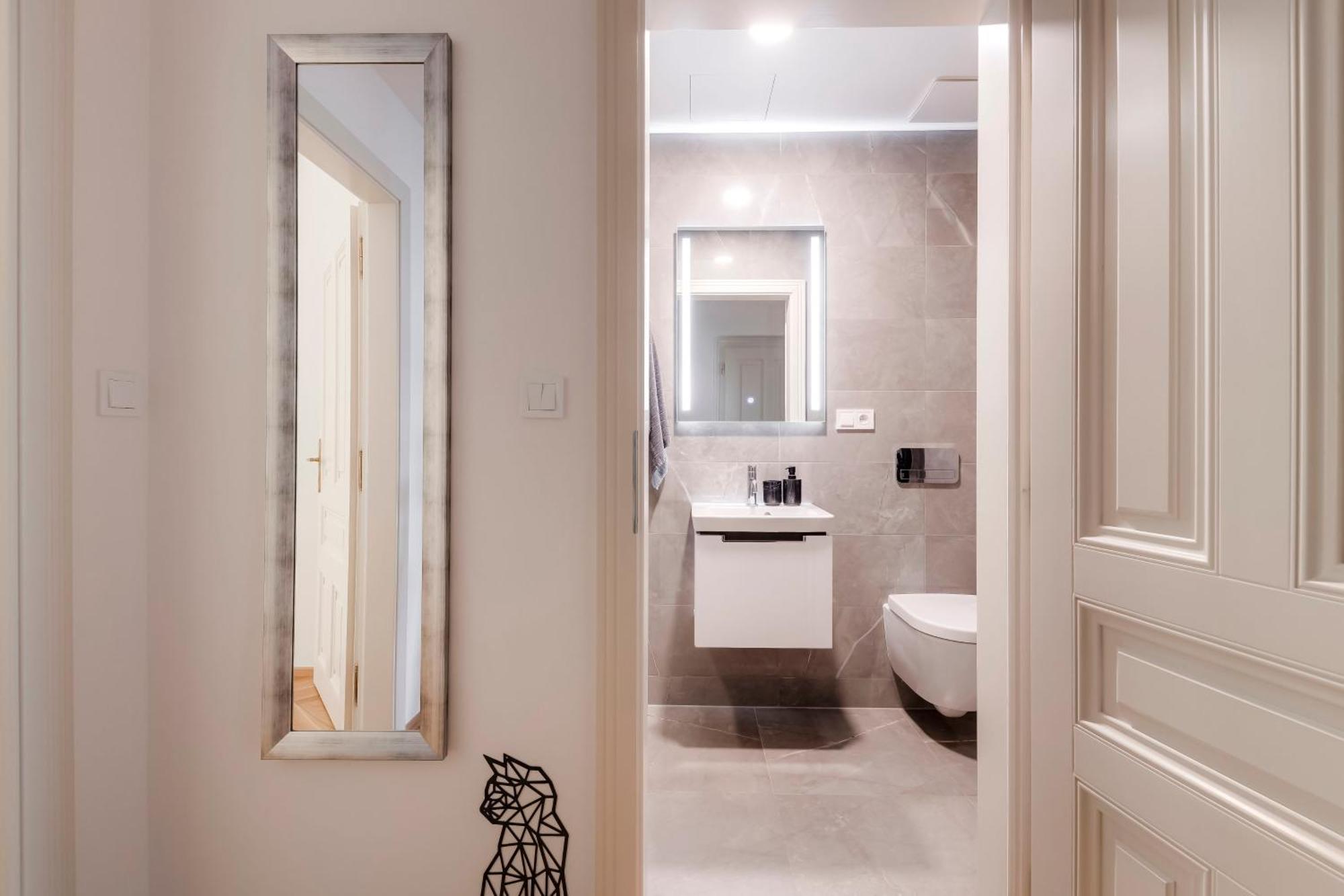 New Town Oases Apartament Praga