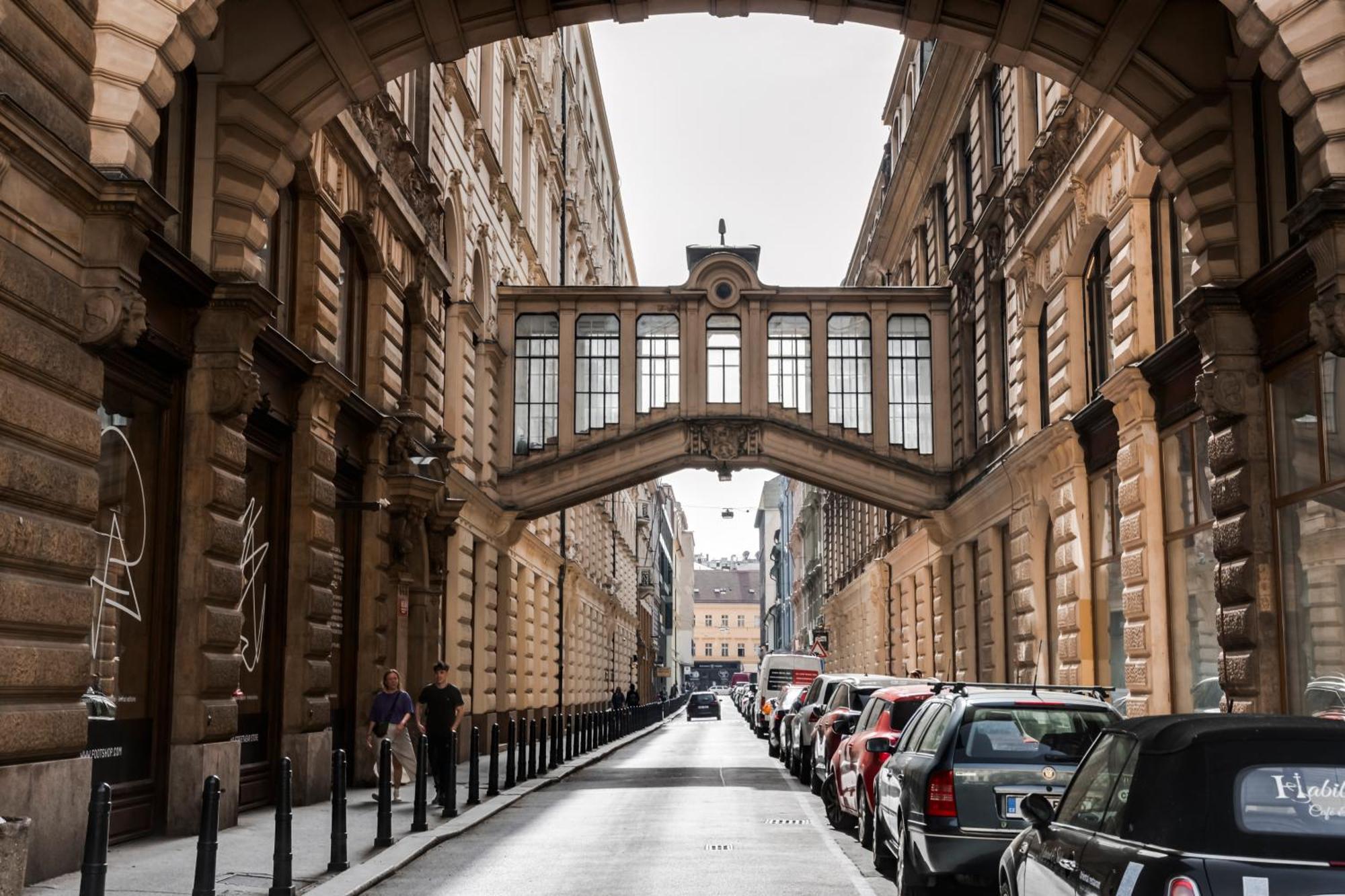 New Town Oases * Praga
